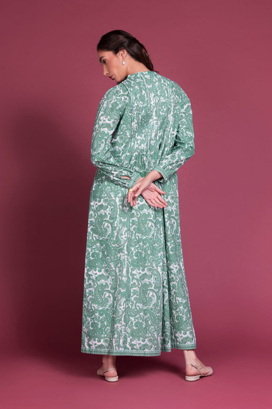 Gol - E - Paisli Sabz Kaftan