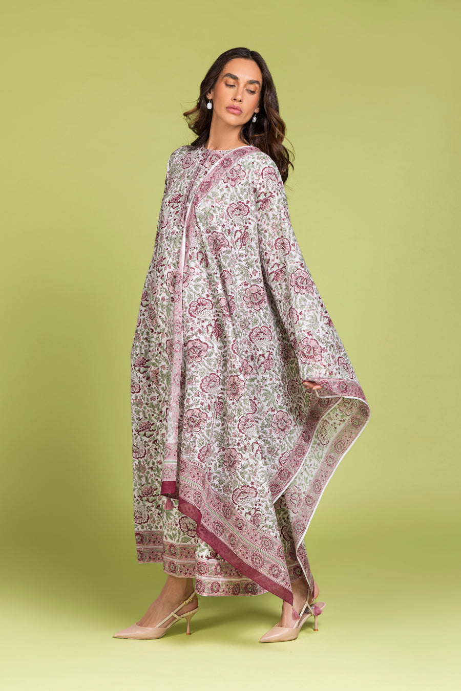 Gol - E - Niloofar Kaftan